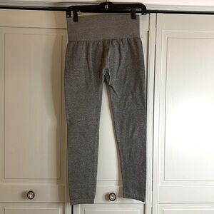 Gray winter leggings